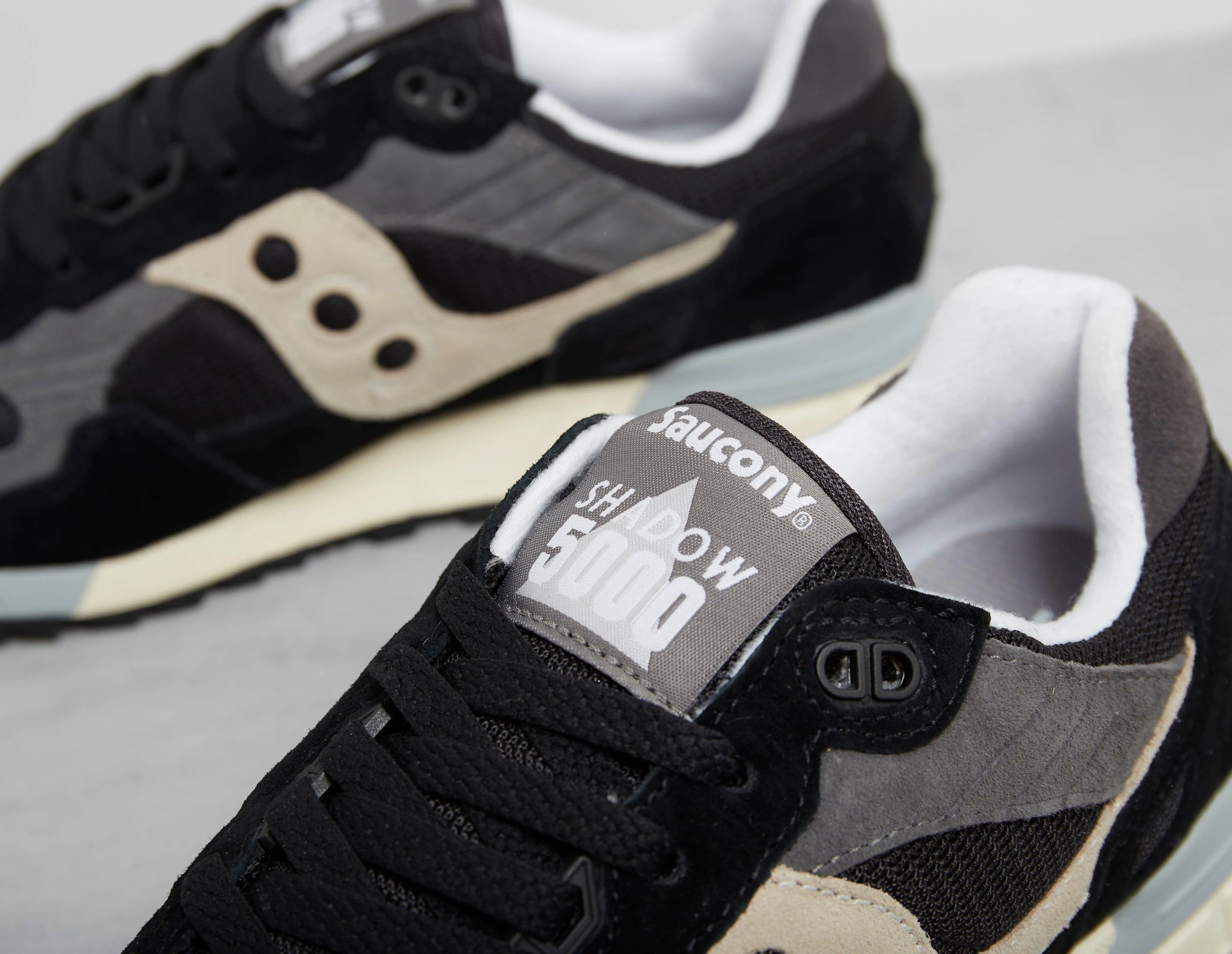 Shadow 5000 - Image 2