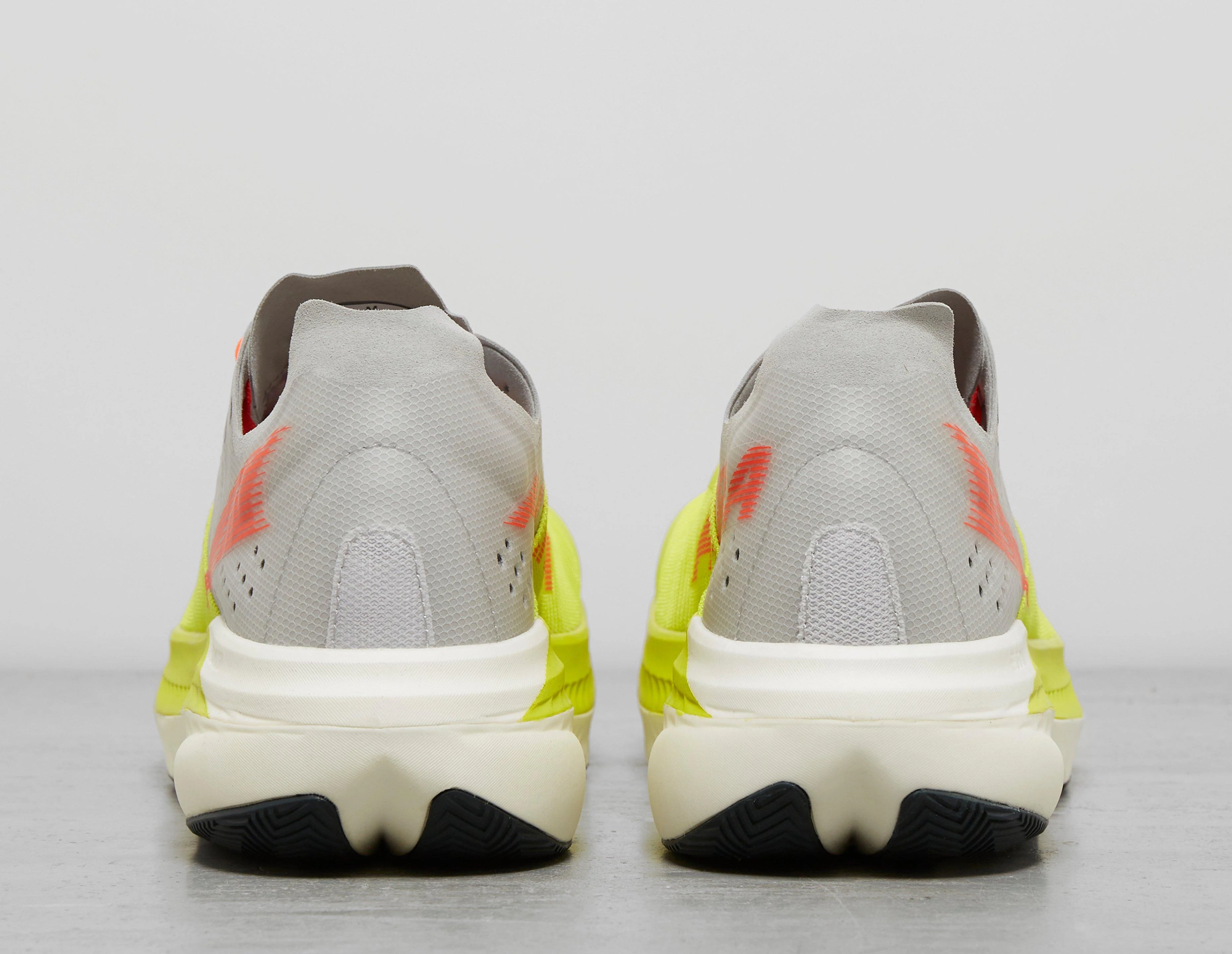 Vanish Carbon 2 - Image 3